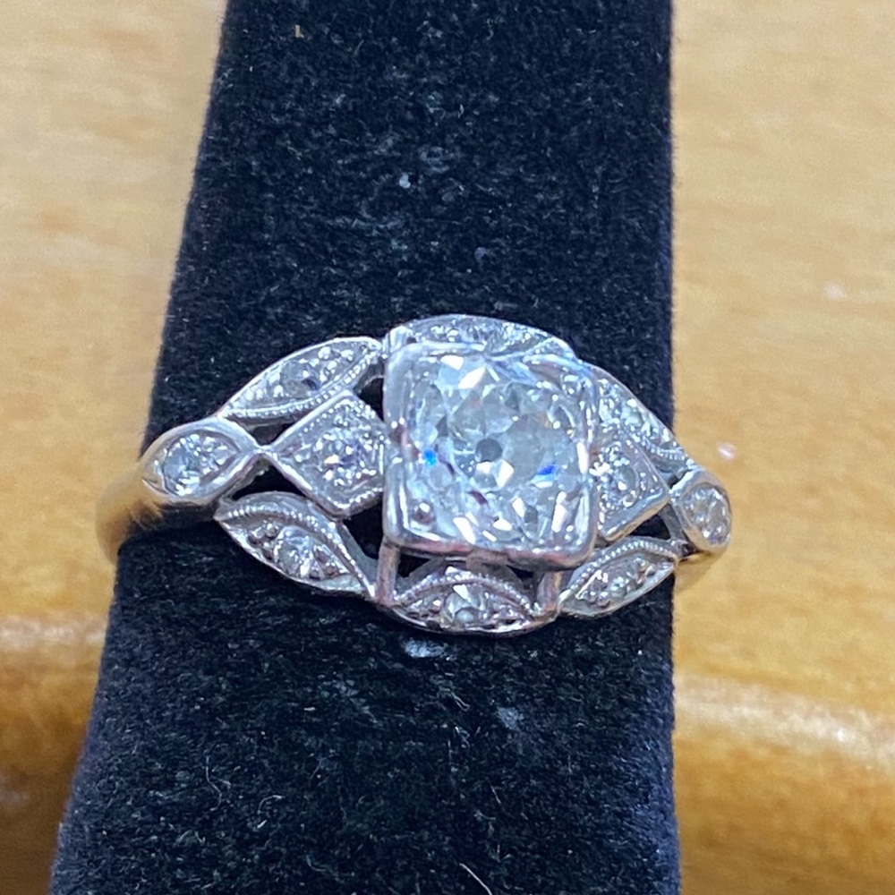 SOLD ** SOLD Stunning! Vintage Platinum Diamond Ring PLEASE READ